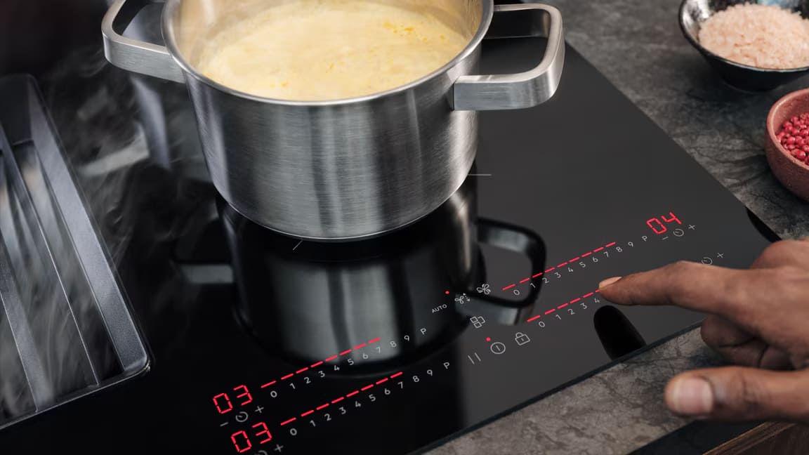 Bếp từ AEG bảng điều khiển 14 cấp