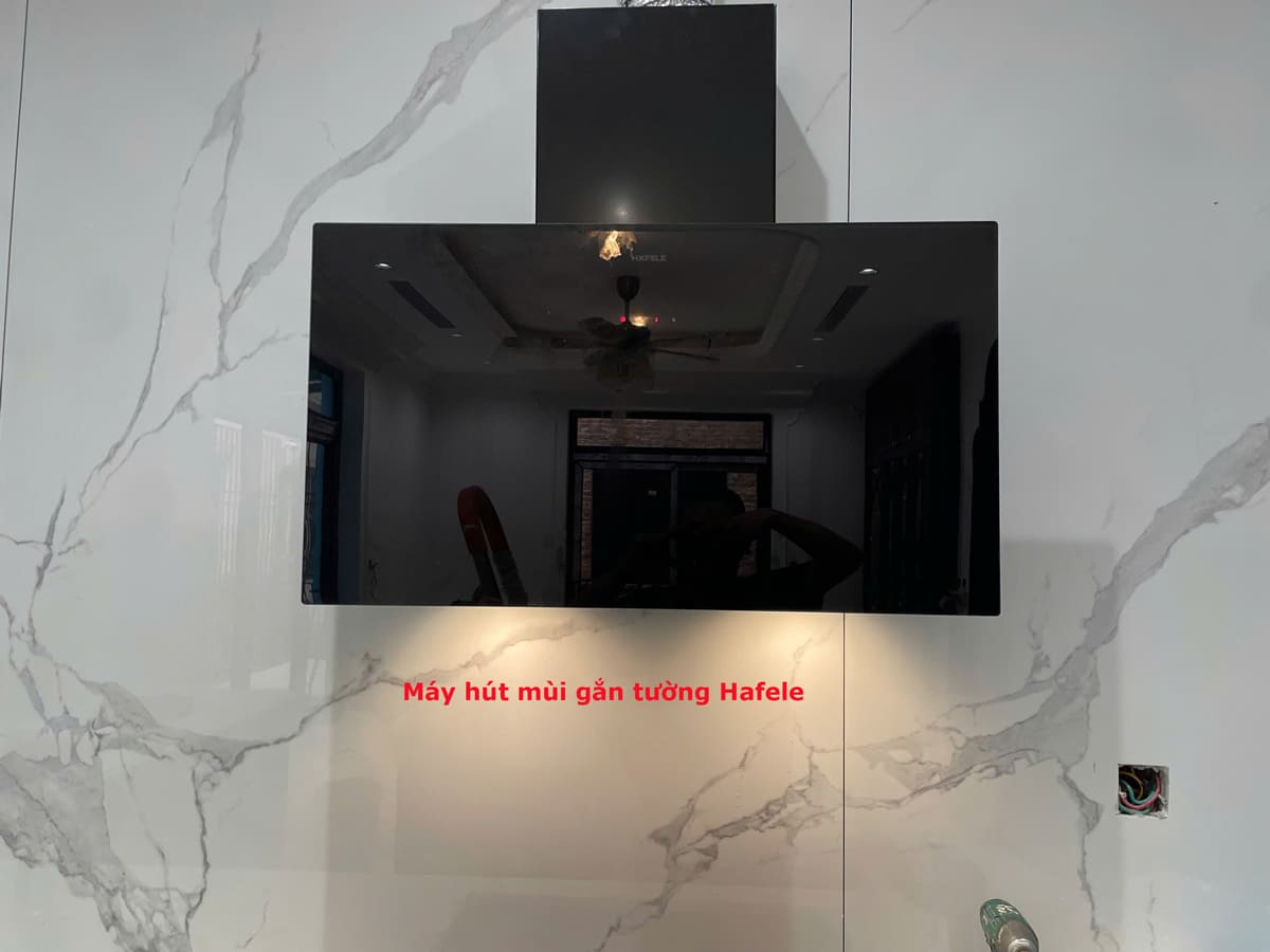 Máy hút mùi gắn tường hafele